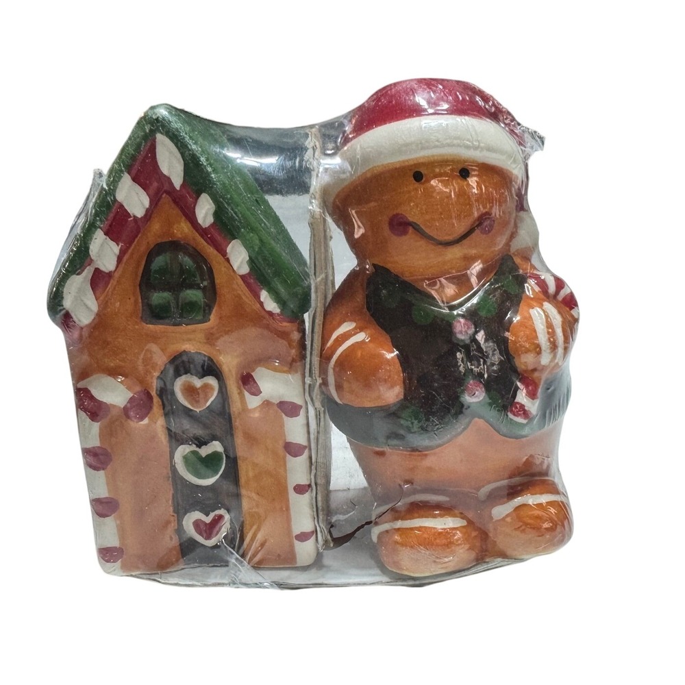 Gingerbread Man House Christmas Salt Pepper Shakers Ceramic Sealed Set 4.5